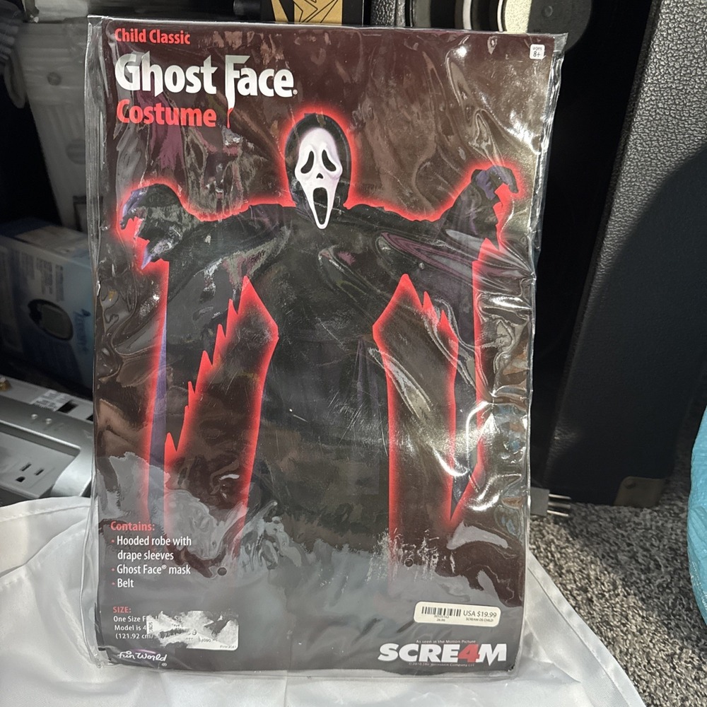 Scary Scream Ghost Face Child Classic 2010 Fun World Costume Mask Robe